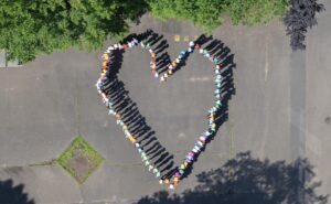 “Wir sind bunt”-Fotoprojekt zum Demokratietag am 6.6.2024 (Ausschnitt)